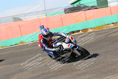 media/Oct-15-2022-TrackXperience (Sat) [[8f70b8b0be]]/Group 2/session 2 turn 3 and 4/